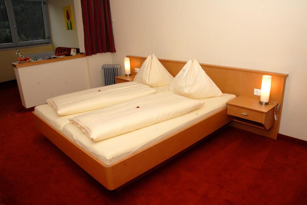 Hotel Sonnenheim บาด ไคลน์เคิร์ชไฮม์ ห้อง รูปภาพ