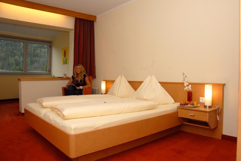Hotel Sonnenheim บาด ไคลน์เคิร์ชไฮม์ ห้อง รูปภาพ