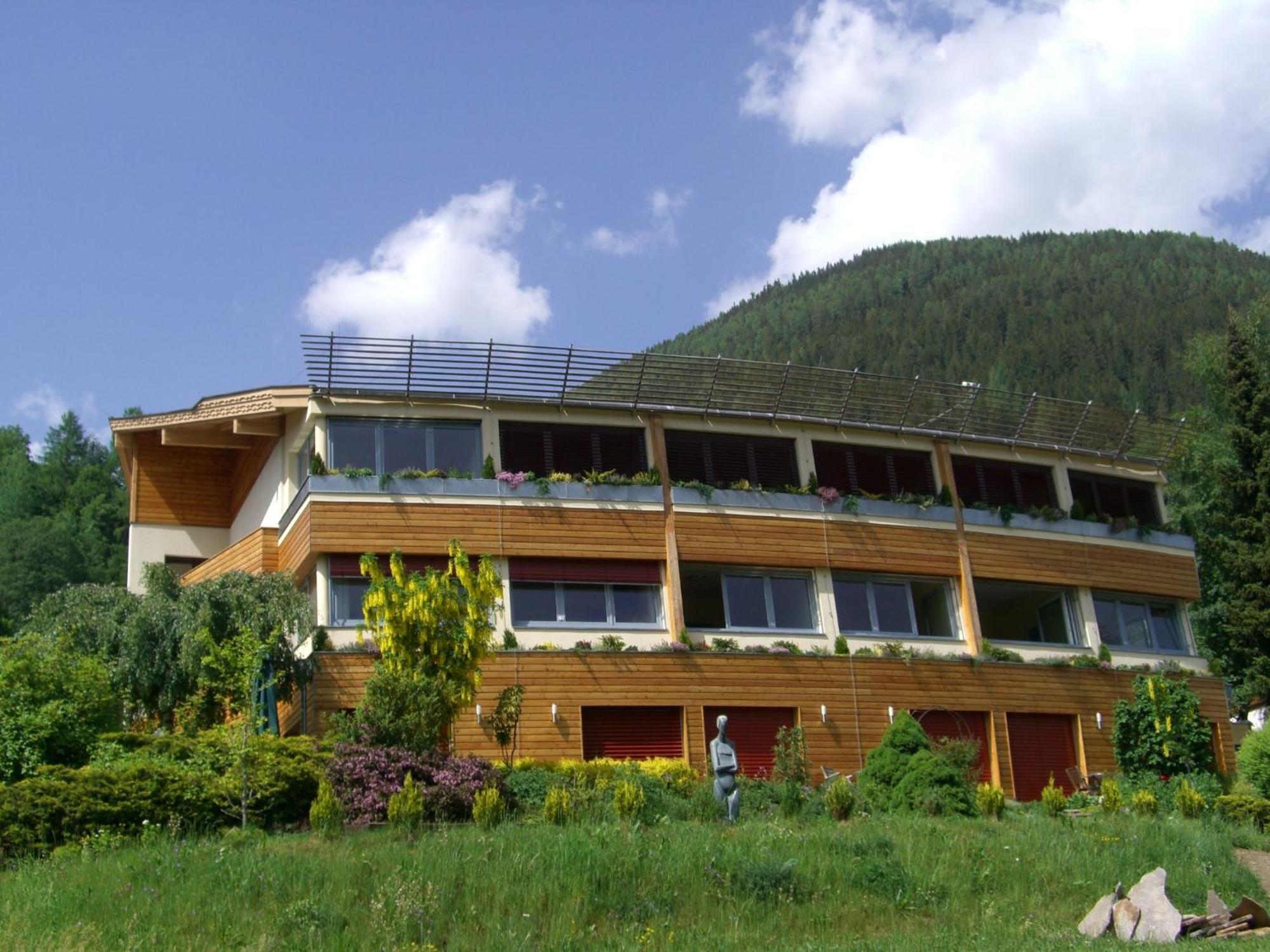 Hotel Sonnenheim บาด ไคลน์เคิร์ชไฮม์ ภายนอก รูปภาพ