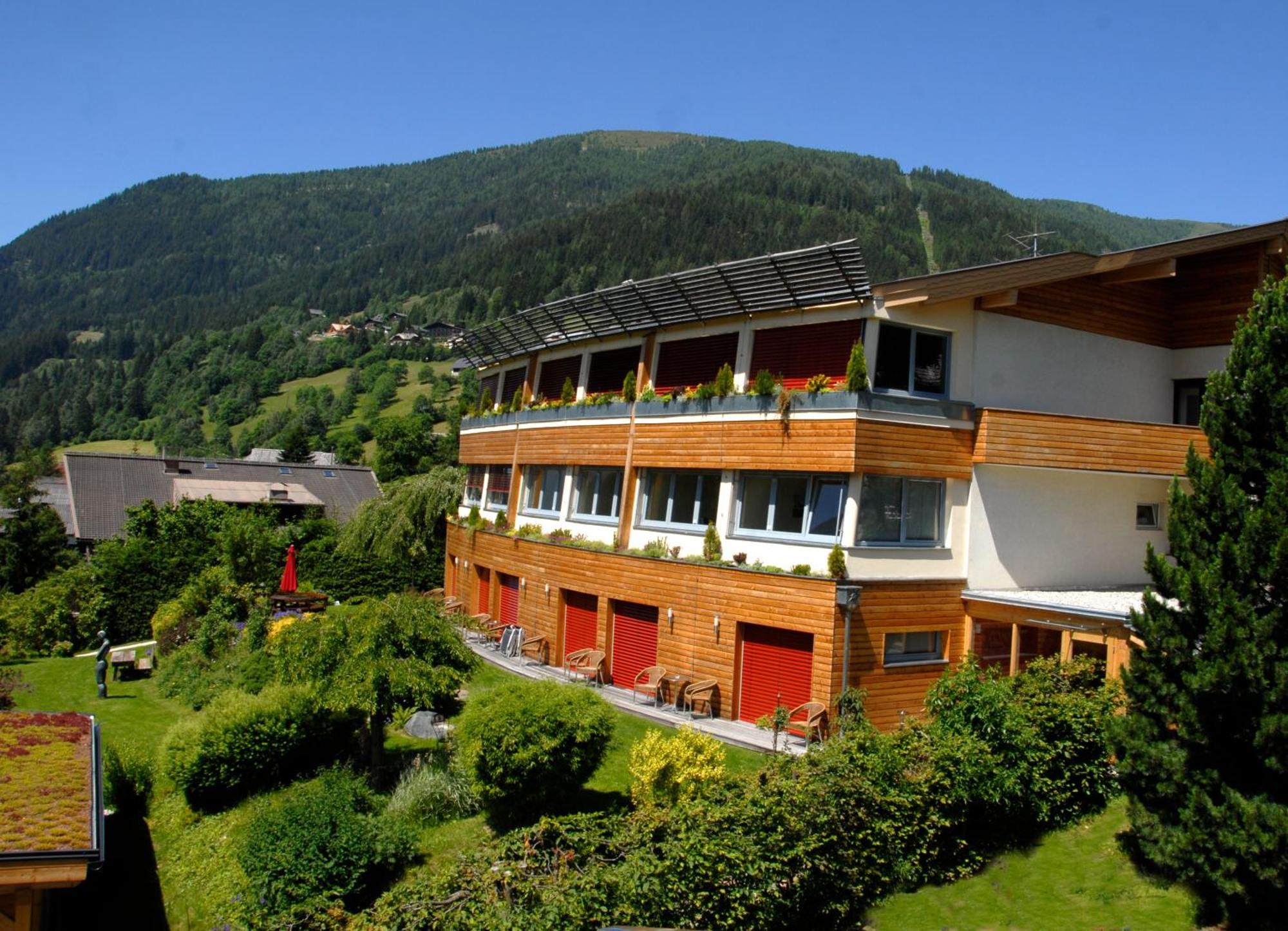 Hotel Sonnenheim บาด ไคลน์เคิร์ชไฮม์ ภายนอก รูปภาพ