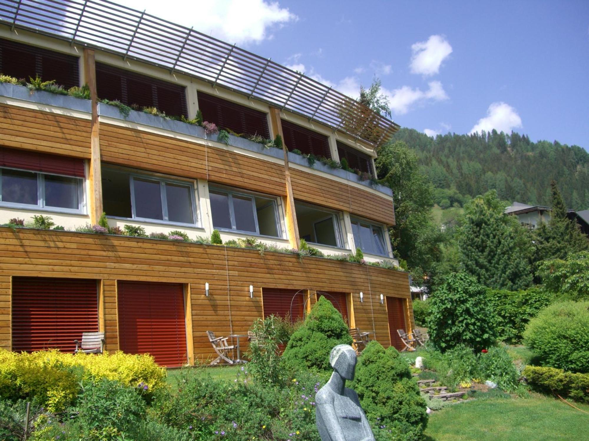 Hotel Sonnenheim บาด ไคลน์เคิร์ชไฮม์ ภายนอก รูปภาพ